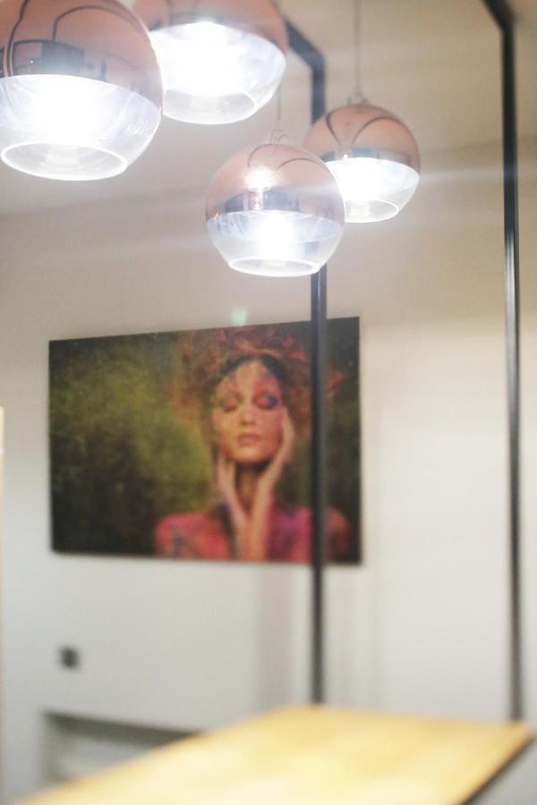 Lion King Lesya Ukrainka Apartment Lviv Bagian luar foto