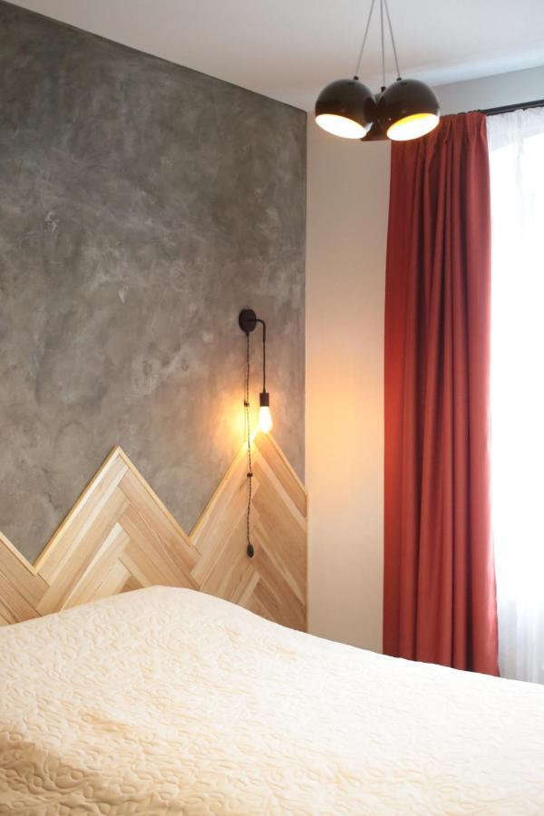 Lion King Lesya Ukrainka Apartment Lviv Bagian luar foto
