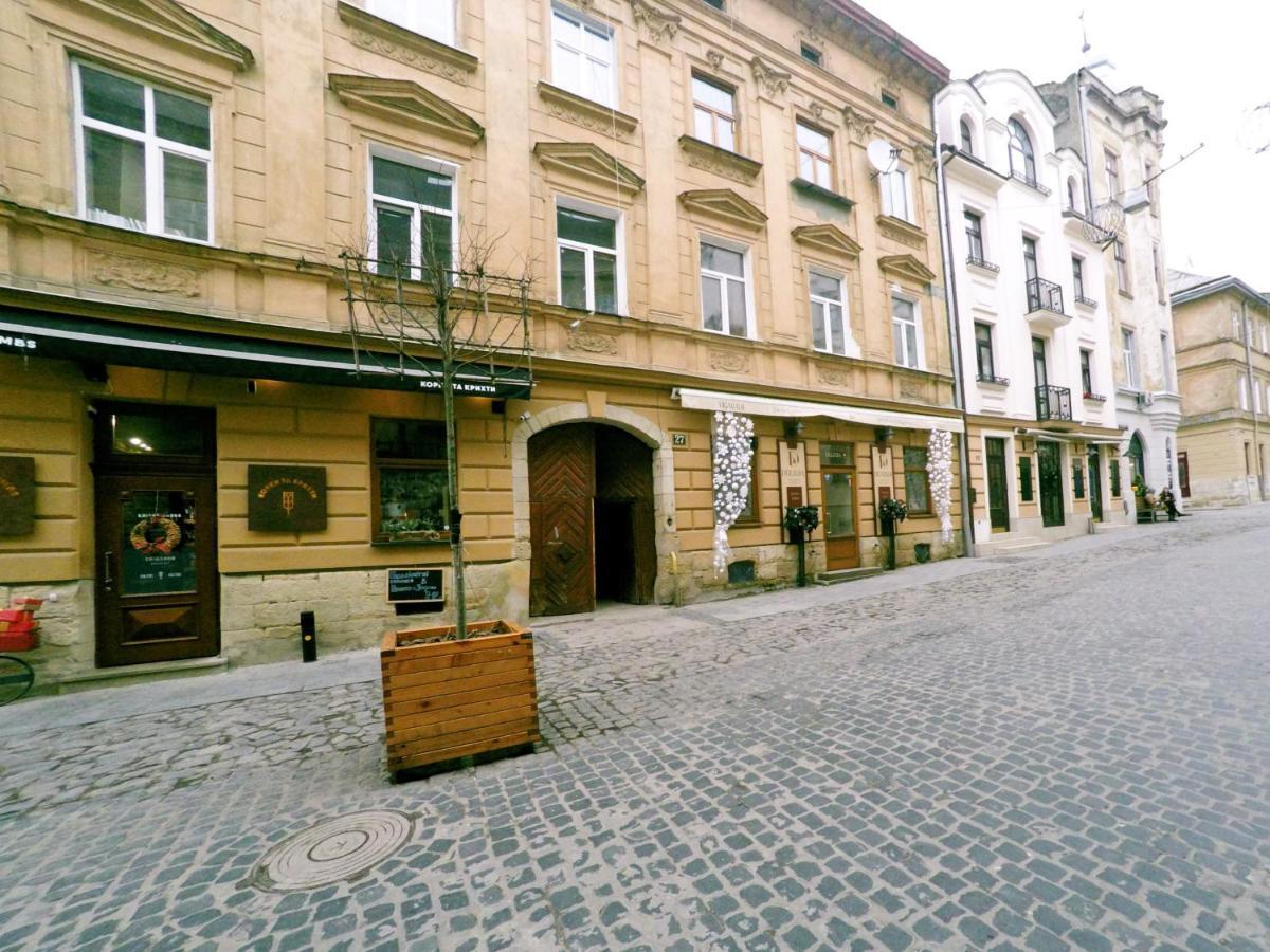 Lion King Lesya Ukrainka Apartment Lviv Bagian luar foto